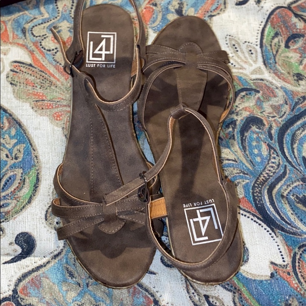 taupe wedges